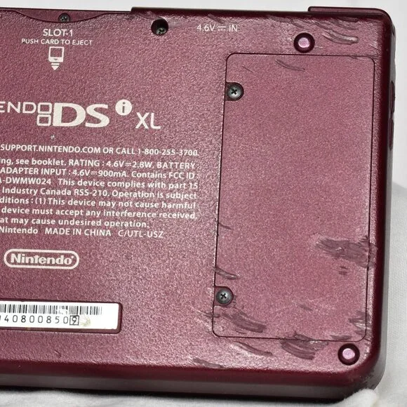 Nintendo DSi XL Handheld Video Game Console with Stylus Charger 3 Games Case - Picture 6 of 16